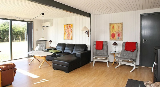 Quaint Holiday Home in Farsø With Indoor Whirlpool, Забронировать Дом для отпуска Виллы Фарсё, Вилла
