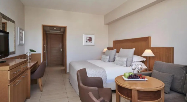 Семейный номер Standard Atlantica Oasis Hotel