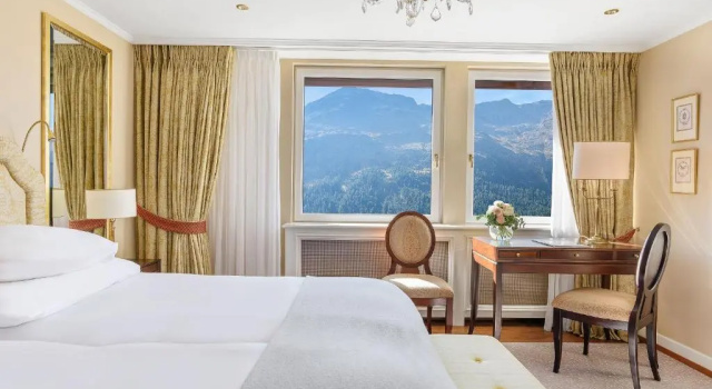 Двухместный номер Superior с видом на озеро Badrutt's Palace Hotel St Moritz