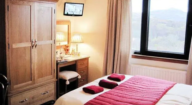 B&B Riverside, Забронировать Отель «постель и завтрак» Стаффин 