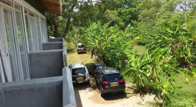 Guestupana Lake View, Брондау Қонақ үй Udawalawe Ratnapura District
