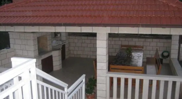 Apartments Ivona, Rezervați Apartament Lumbarda Korcula Island, lângă Planjak Beaches