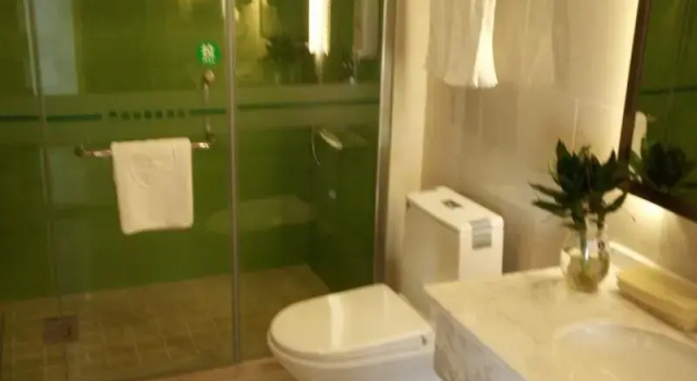 Двухместный номер Standard GreenTree Inn LiuAn Jinan District North Bus Station Express Hotel