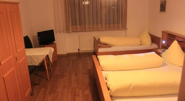 Номер Standard Pension & Restaurant TsingDao