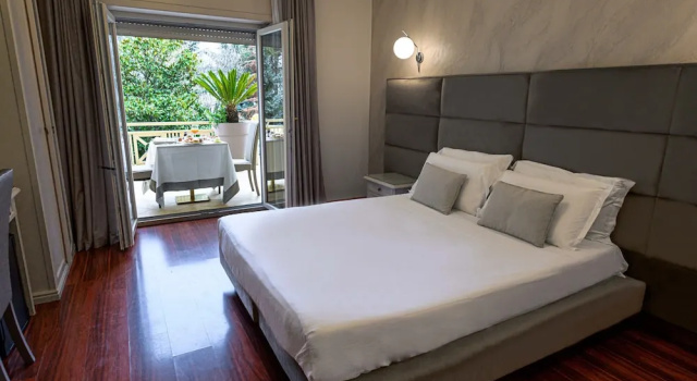 Green Park Hotel