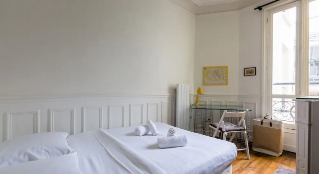 Balcony Views to the Eiffel Tower