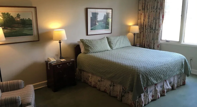 Двухместный номер Standard с видом на поле для гольфа The Inn at Houndslake