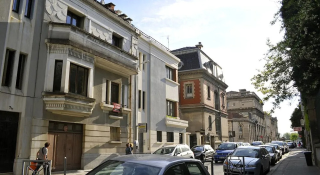 Victor Avignon, Забронировать Отель Авиньон ViaRhona, рядом с Мост Сен-Бенезе