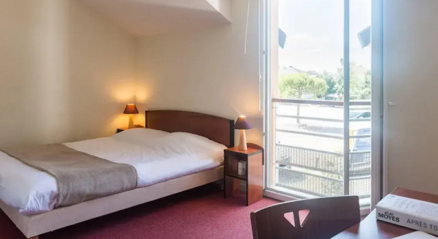 Апартаменты Comfort Aparthotel Nantes La Beaujoire
