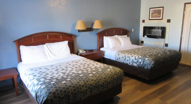 Четырёхместный люкс Quality Inn & Suites Manitou Springs at Pikes Peak