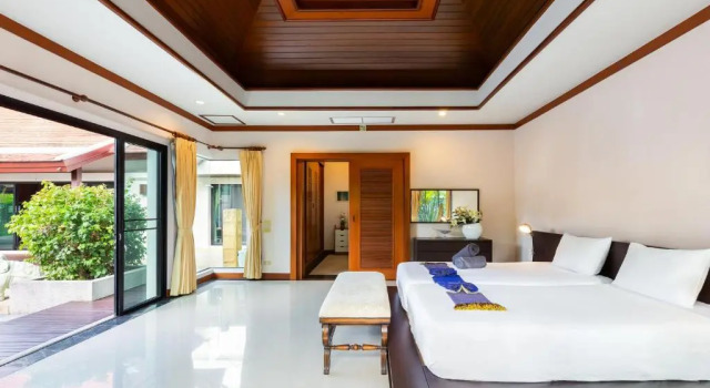 Tropical Living at 3BR Pool Villa Bianca, Baan Bua Luxury Estate, Nai Harn Beach