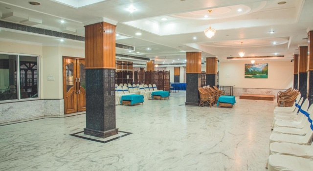 Hotel Priya Palace, Buchen Sie Hotel Hotels in Assam mit Parkplatz, Parkplätze