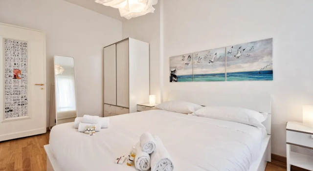 Апартаменты c 1 комнатой с балконом Toc-Toc Apartment a 10 min dall'Ospedale Maria Vittoria