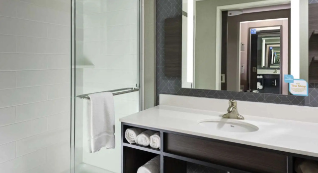 Номер Deluxe Hilton Garden Inn Fort Wayne North