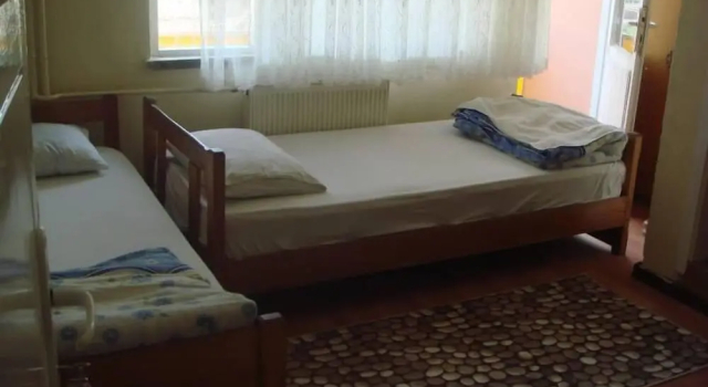 Трёхместный номер Standard FİLİZ PANSİYON