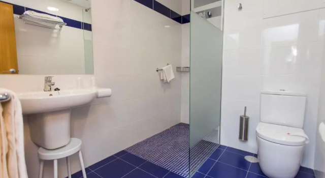 Одноместный номер Standard Hotel Voramar
