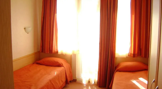 Hotel Treshtenik, Забронировать Отель Разлог Горнолыжный курорт Банско