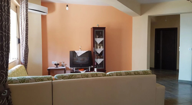 Melina Apartments