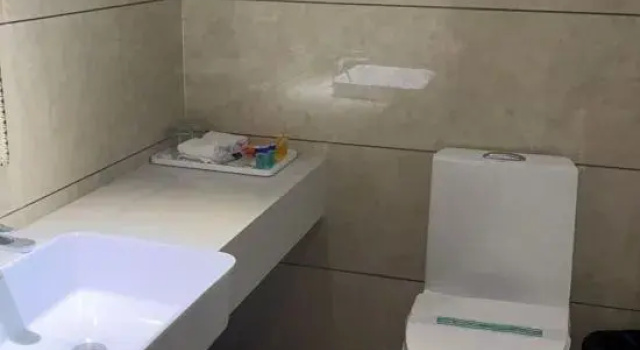 Jialun Grand Hotel, Забронировать Отель Отели Цзеян 3 звезды, 3*
