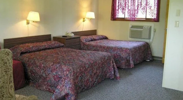 Wolff's Maple Breeze Resort, Забронировать Курортный отель Таннерсвилль Hunter Mountain