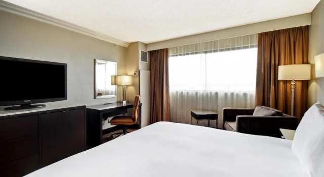Номер Standard DoubleTree by Hilton Pleasanton at The Club