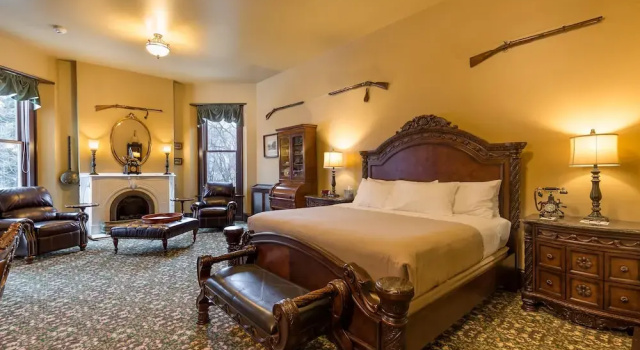 Номер Presidential Steele Mansion Inn & Gathering Hub