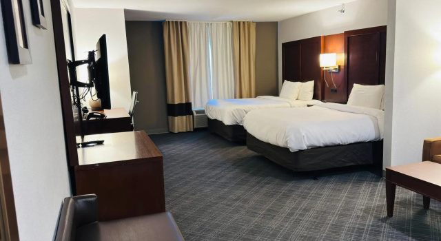 Comfort Suites Plymouth near US-30, Забронировать Отель СПА-отели Большого Чикаго, SPA-услуги