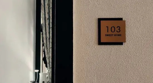 Six small light luxury B&B (Laoshan Scenic Area Store), Забронировать Отель «постель и завтрак» Циндао Qingdao Region