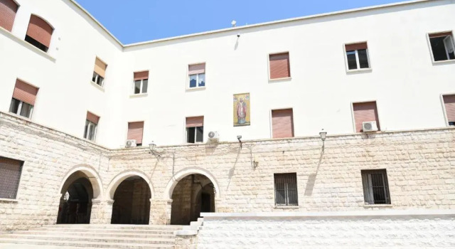 Due Archi Holiday, Брондау Хостел Palese Airport қаласындағы хостелдер, Хостел