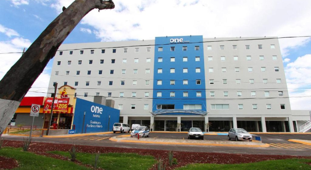 One Guadalajara Periférico Poniente, Rezervați Hotel Hoteluri în Jalisco cu parcare, Parcare