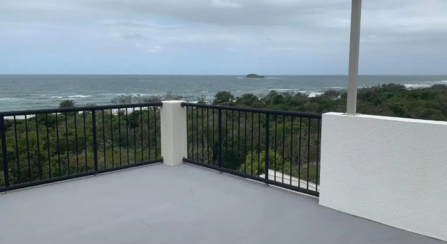 Четырёхместные апартаменты с 2 комнатами с видом на океан Marcoola Beach Resort