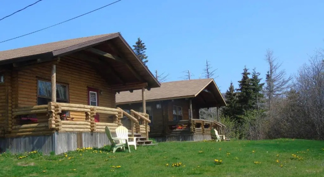 Коттедж с 2 комнатами Cajun Cedar Log Cottages