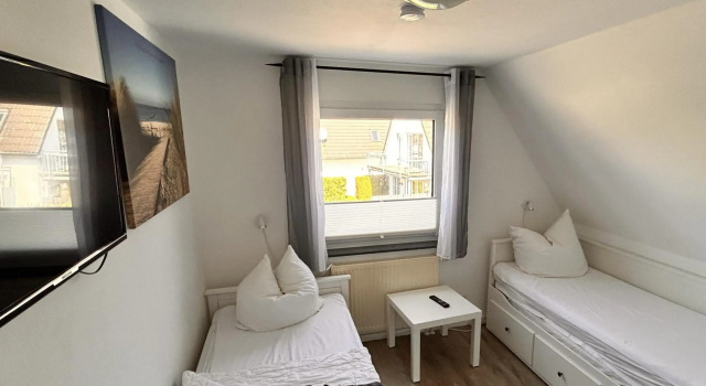 Ferienhaus Solamar Rügen FeWo OG Balkon, Забронировать Отель Бреге Wittow Peninsula