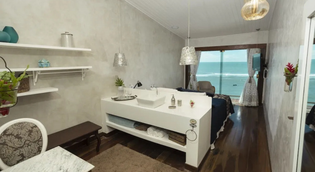 Люкс с балконом Boutique Hotel Marlins