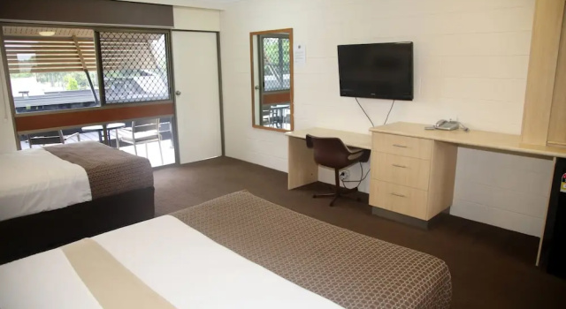 Номер Standard с балконом Reef Gateway Hotel
