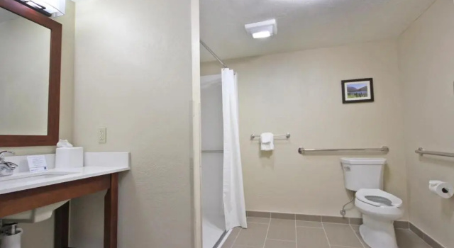Номер Standard Garner Hotel Butte Southeast by IHG