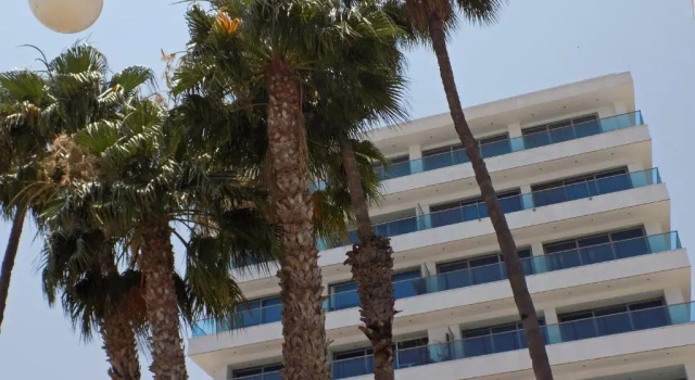 2b Seafront Boutique Apartment - Finikoudes Beach, Reservar Hotel boutique Hotéis Boutique em Larnaca, Hotel boutique