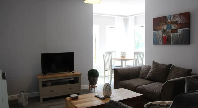 Gorgeous Newly Renovated 2 Bedroom Apartment, Забронировать Апартаменты/квартира Апартаменты Эдинбурга, Апартаменты/квартира