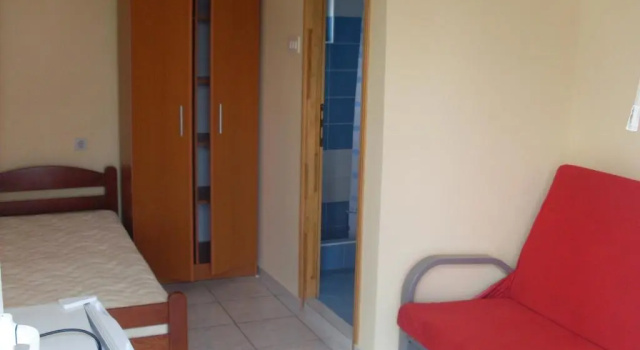 Apartments and Rooms Dragic