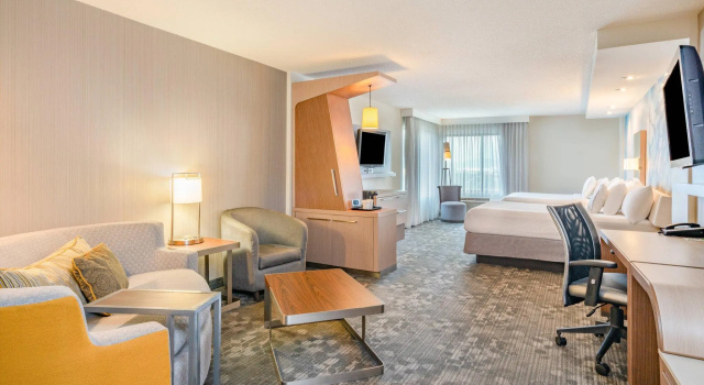 Четырёхместный номер Standard Courtyard by Marriott Wilkes-Barre Arena
