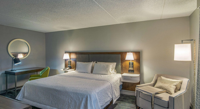 Hampton Inn Waldorf