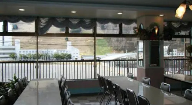 Hotel Tomiya, Забронировать Отель Юдзава 