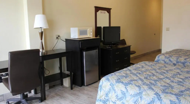 Четырёхместный номер Standard Casa Bella Hotel and Suites