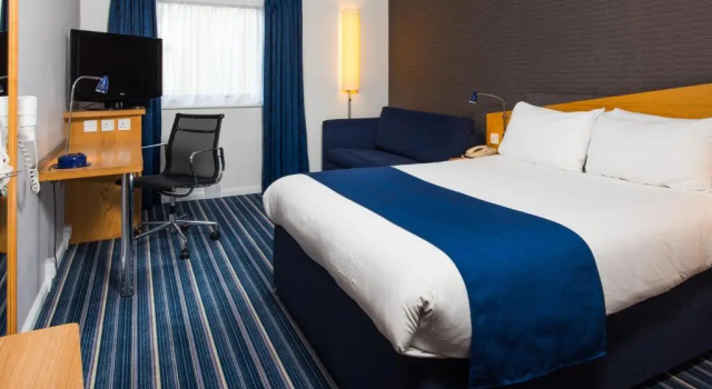 Двухместный номер Standard Holiday Inn Express Northampton - South by IHG
