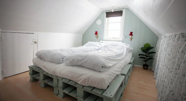 Коттедж Two Bedroom Vacation Home in the Center of Tórshavn