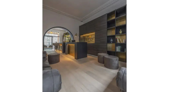 Hotel Monarc, Забронировать Отель СПА-отели Остенде, рядом с Пляж Остенде, SPA-услуги