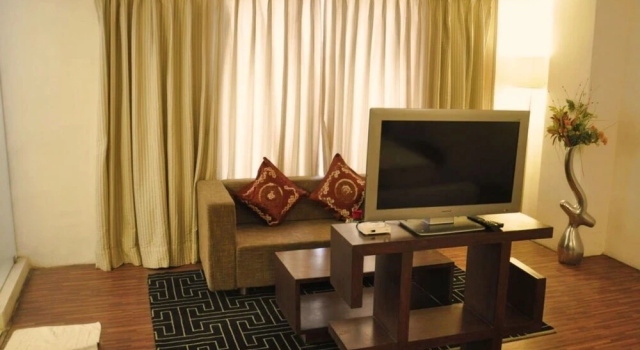 Люкс Premium Hotel Clarks Collection Bhavnagar