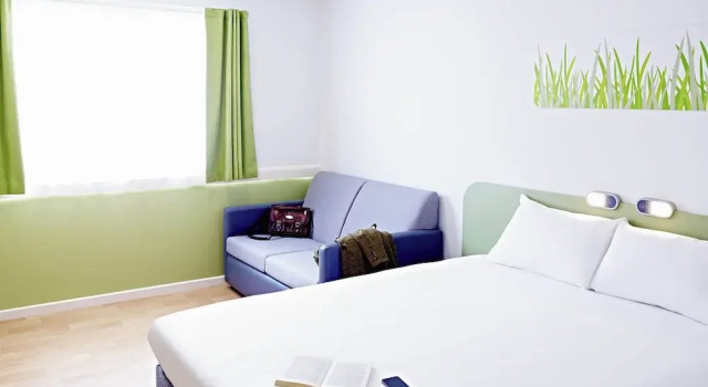 Номер Classic Warrington Motel, J20 M6 Lymm Services