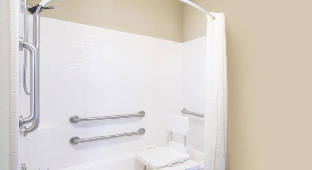 Четырёхместный люкс Hawthorn Suites by Wyndham Williston