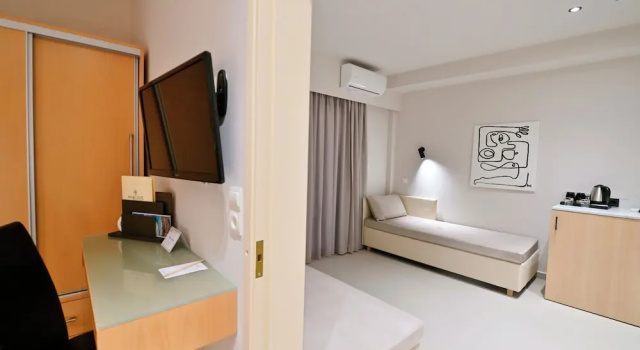 Полулюкс c 1 комнатой с балконом Aphrodite Beach